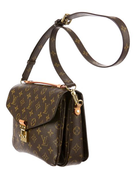 louis vuitton pochette cles monogram|Louis Vuitton Pochette métis monogram.